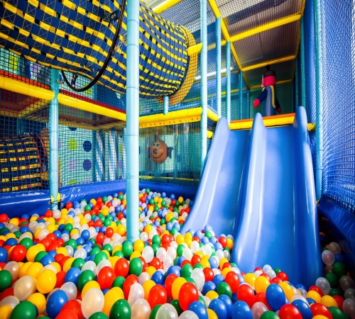 How to Design a Space-Efficient Indoor Playground for Small Venues